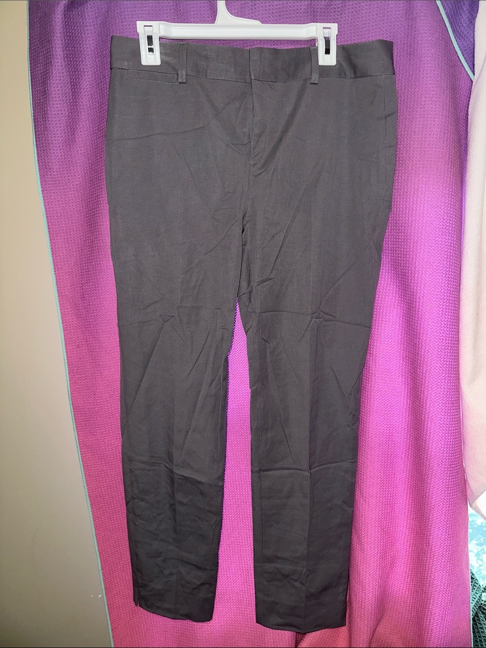 crown & ivy womens gray Dress Pants - Straight Leg bi stretch size 10